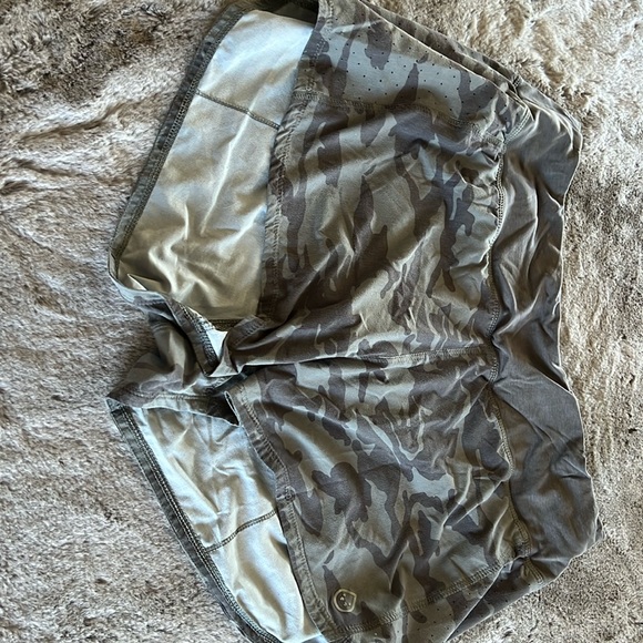 Tasc running shorts - Picture 1 of 5